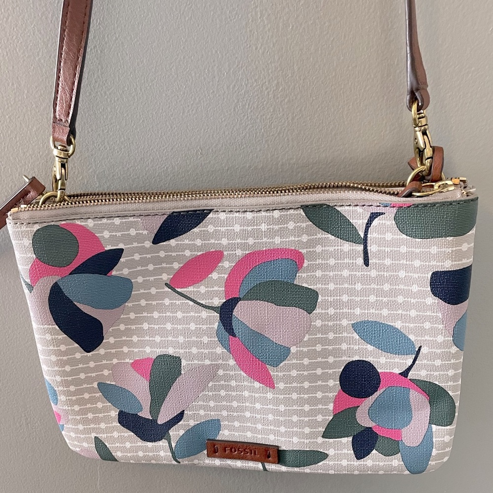 Fossil crossbody